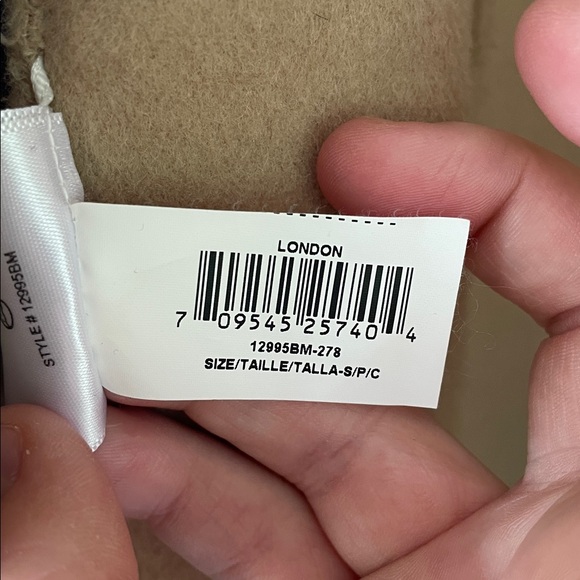 Bcbgmaxazria wool blend London vest size small - Picture 7 of 9